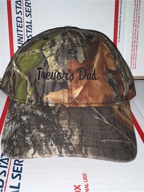 Trevor's Dad ? Camouflage Baseball Cap Camo dad Hat mossy oak breakup ivory Vtg